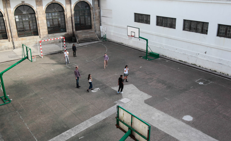 Estos son los colegios abiertos en A Coruña
