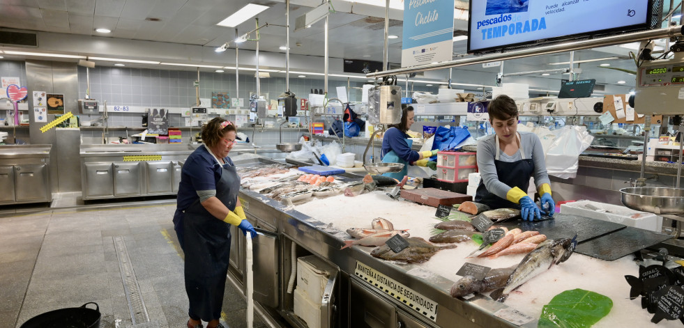 Los mercados de A Coruña se resienten del apagón: 