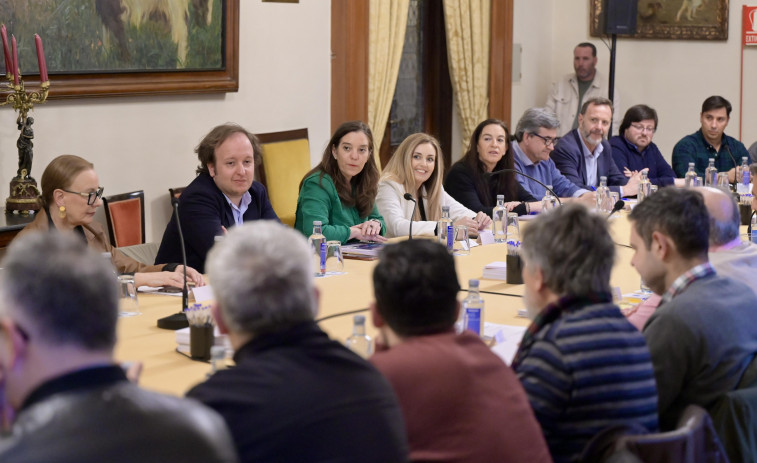 Esta es la nueva fecha para la reunión entre el Ayuntamiento de A Coruña, vecinos y hosteleros