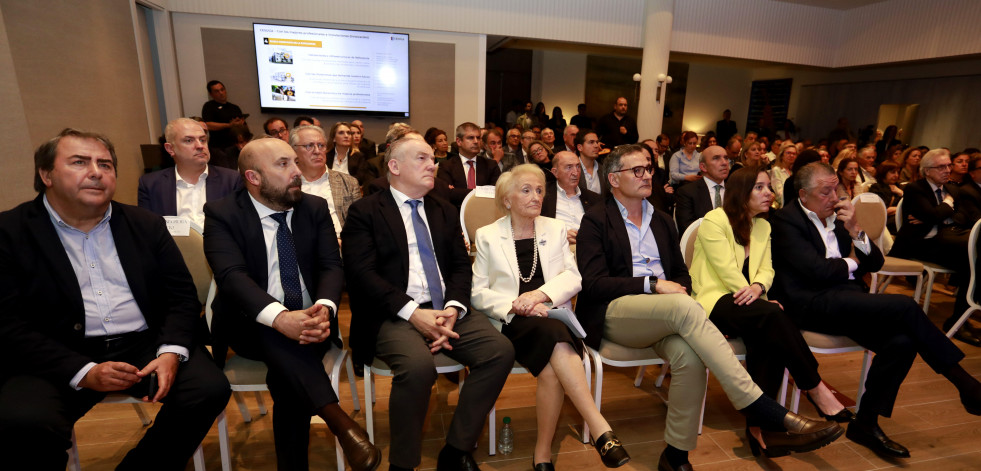 Cesuga presenta en A Coruña el proyecto de la Universidad Emilia Pardo Bazán