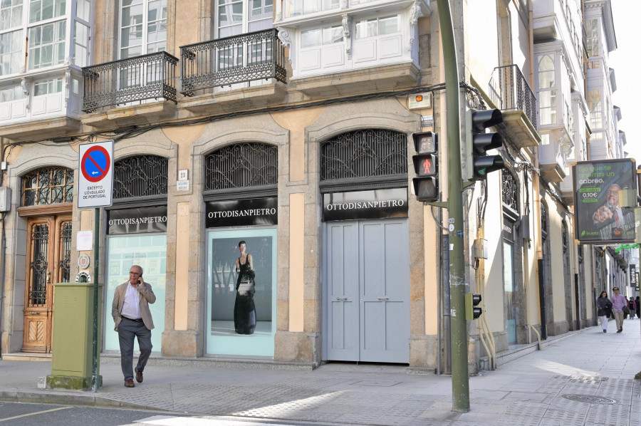 Ottodisanpietro vuelve a cambiar Juan Flórez por Juana de Vega