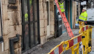 Un incendio causa daños en la fachada de un edificio de la calle Olmos de A Coruña