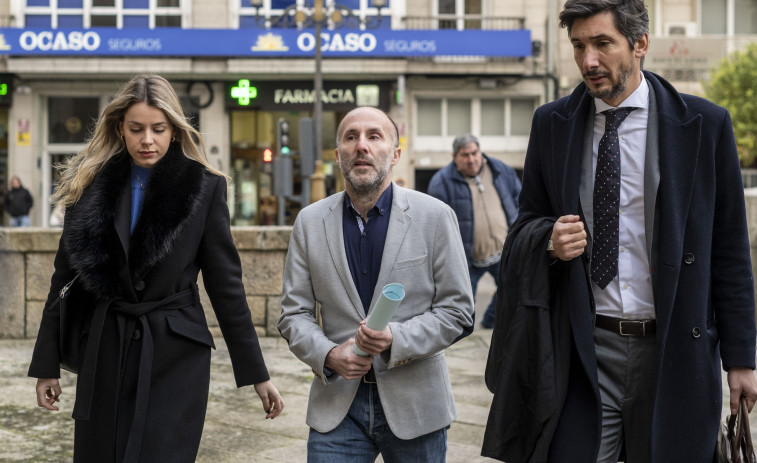 El alcalde de Ourense critica a los bomberos: 