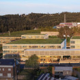 Recreación del futuro campus universitario Emilia Pardo Bazán, que se establecería en Feáns, según el proyecto