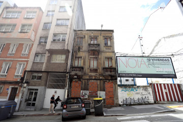 El número 23 de la calle Noia  patricia g. fraga