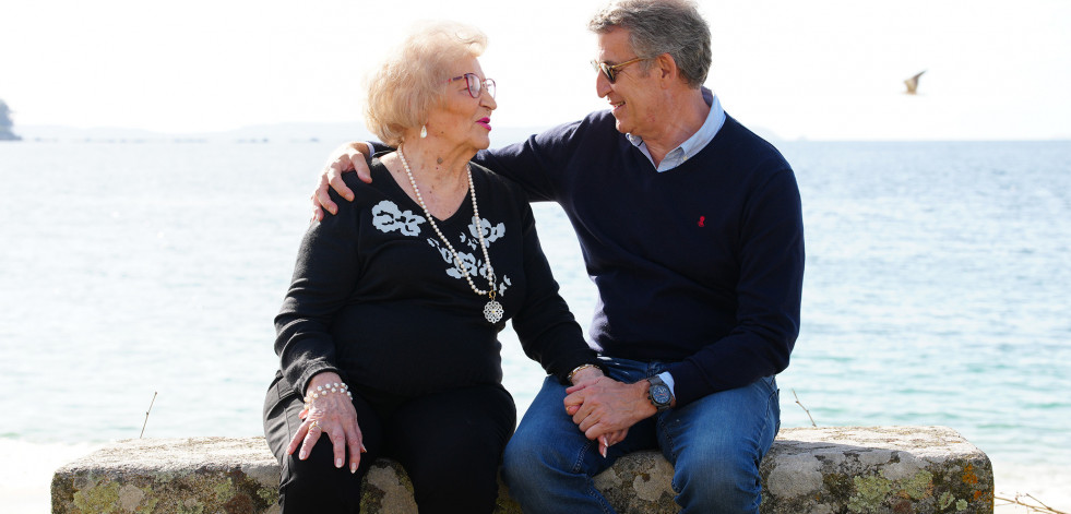 La emocionada felicitación de Feijóo por el Día de la Madre