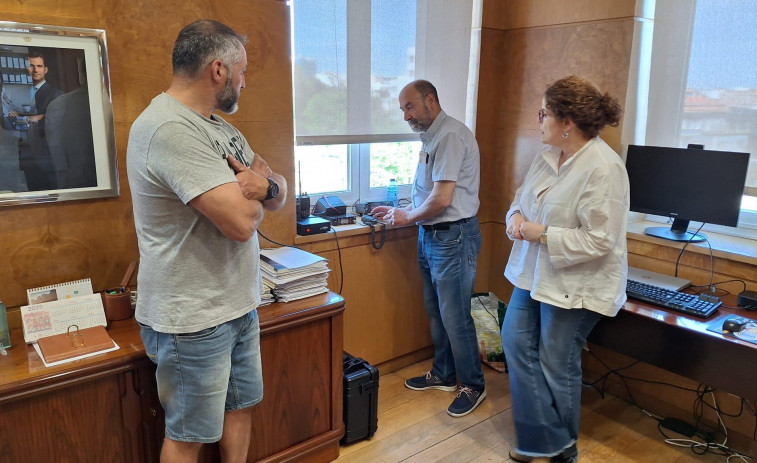 Héroes con transistores: así ayudaron los radioaficionados durante el apagón