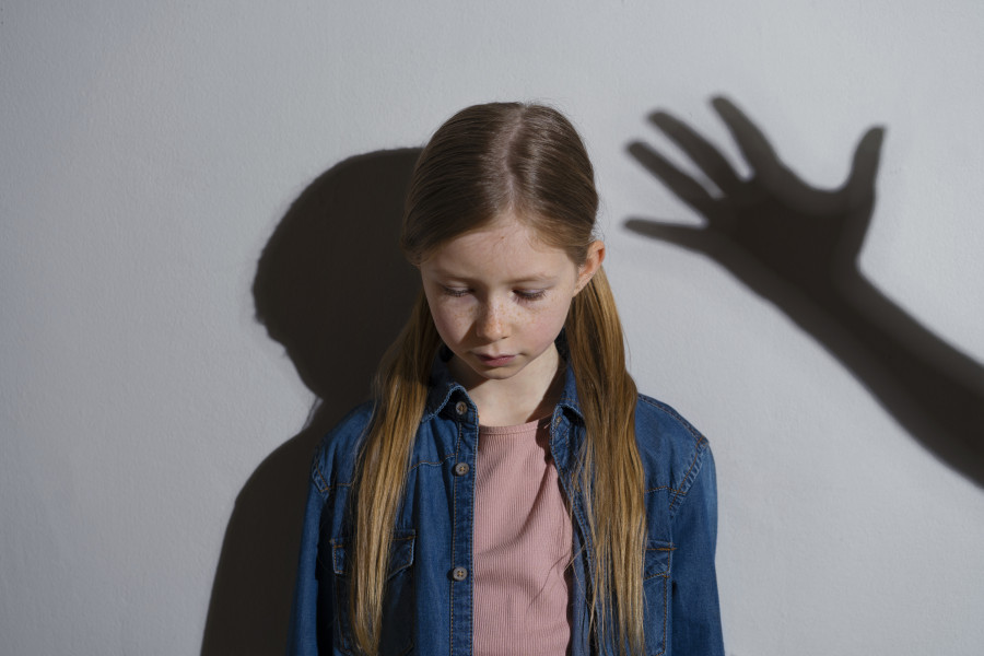 El castigo físico siempre tiene resultados negativos en los niños: daña la salud, el aprendizaje y el desarrollo