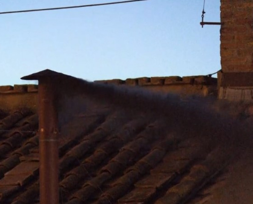 Humo negro papa