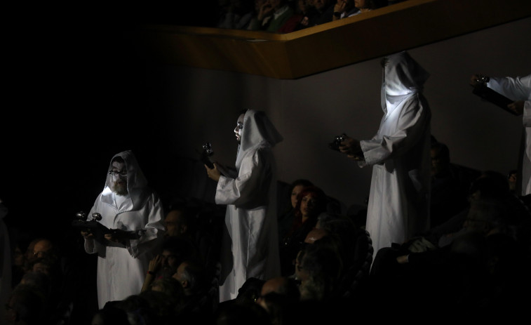La Fura dels Baus toma  el Palacio de la Ópera  con su ‘Carmina Burana’