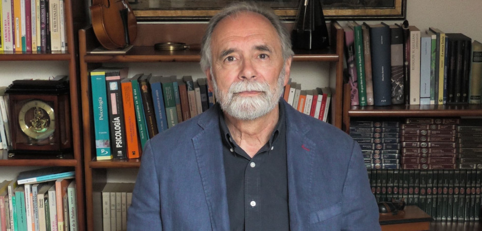 Gaspar de La Serna, psicoterapeuta: “El miedo a volar no tiene que ver con los aviones, aunque quien lo padece así lo crea”