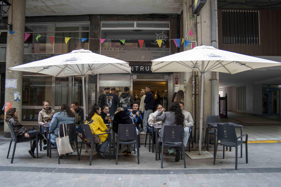 Lo que le faltaba a la calle Torreiro de A Coruña: "Neno, compórtate o pírate"
