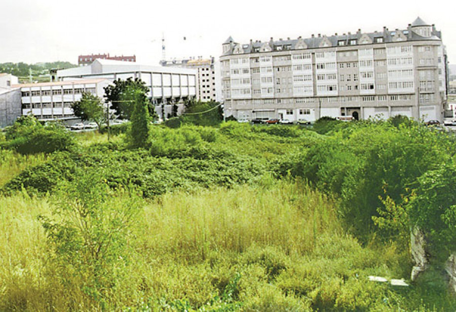 Hace 25 años | Los vecinos de Matogrande solicitan detalles sobre el futuro centro de salud