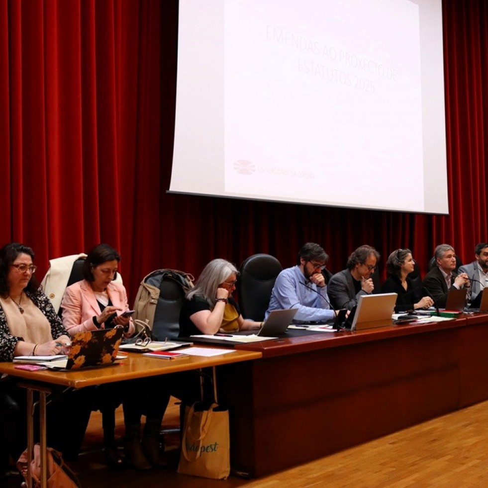 La Universidad de A Coruña convierte el alojamiento en un servicio esencial tras la aprobación de los nuevos estatutos