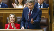 El PP ataca con los wasaps a Sánchez, quien cuestiona el liderazgo 