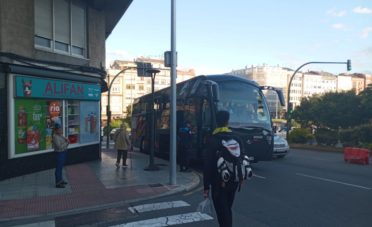 Una avería en un autobús causa un susto en A Coruña