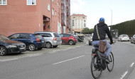La alcaldesa responde a los vecinos de Novo Mesoiro tras la polémica por la nueva base de BiciCoruña