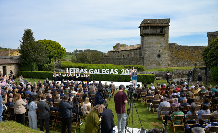 Homenaxe á lingua galega que se escoita e sente nas Letras Galegas máis cantadas