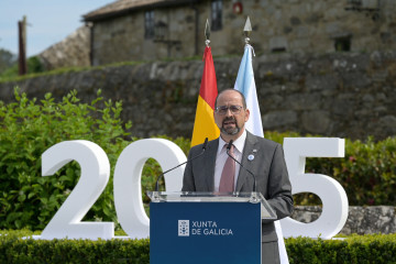 MALPICA DE BERGANTIÑOS (A CORUÑA) 17/05/2025.- El Presidente de la Real Academia Galega, Henrique Monteagudo durante la Sesión Extraordinaria dedicada a las Cantareiras y la Poesía Popular Oral de
