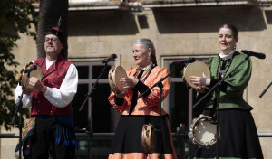 A Coruña canta pola tradición oral no Día das Letras Galegas