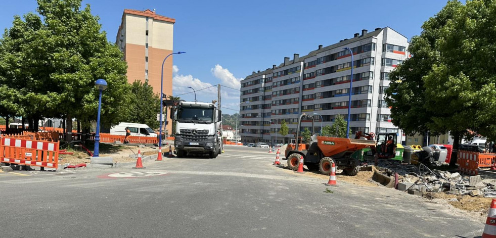El alcalde de Culleredo niega que se reduzca el estacionamiento con la nueva rotonda de O Burgo