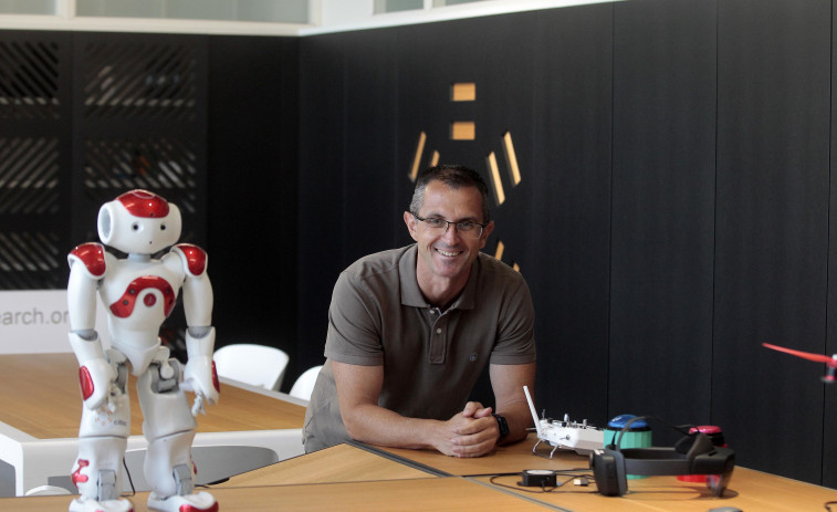 Francisco Bellas |  “Si no entendemos por qué la inteligencia artificial hace lo que hace, entonces perdemos el control”