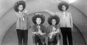 Sierra, muy joven, con el Circo Mexicano @ Joseramonsierracompositor.blogspot