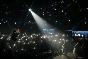MADRID, 22/05/2025.- El Movistar Arena ha interrumpido esta noche de miércoles el concierto que ha ofrecido el cantante puertorriqueño Myke Towers al superar el nivel de sonido permitido en el recin