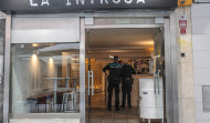 La Intrusa reabre sus puertas y la Policía Local de A Coruña lo cierra a los diez minutos