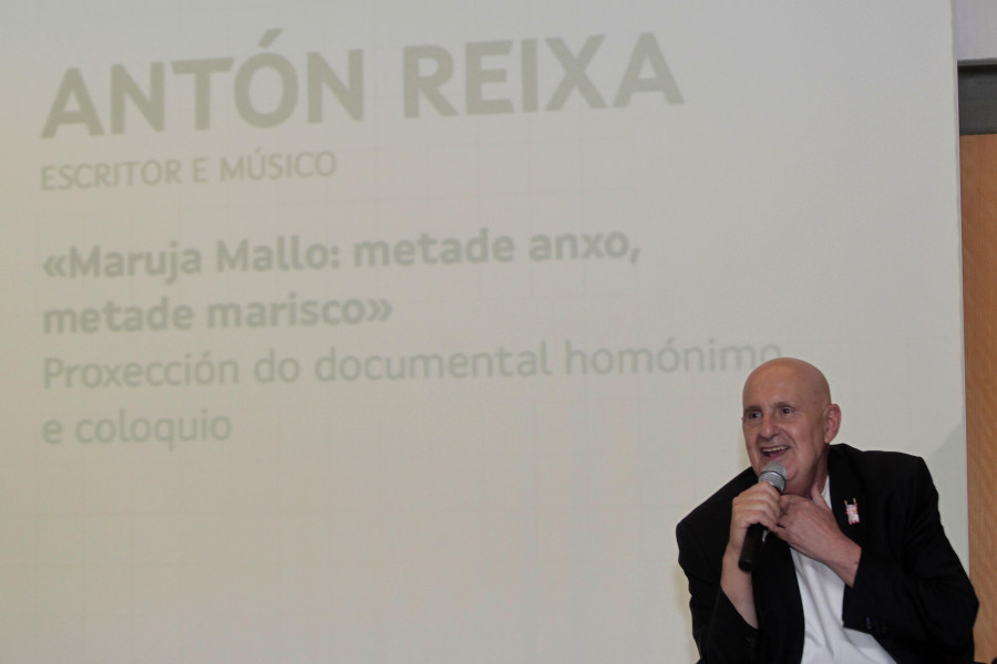 Antón Reixa | "Maruja Mallo era unha muller absolutamente avanzada na súa obra pictórica"