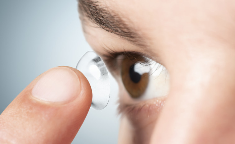 Innovación en optometría: lentes de contacto infrarrojas con visión nocturna integrada
