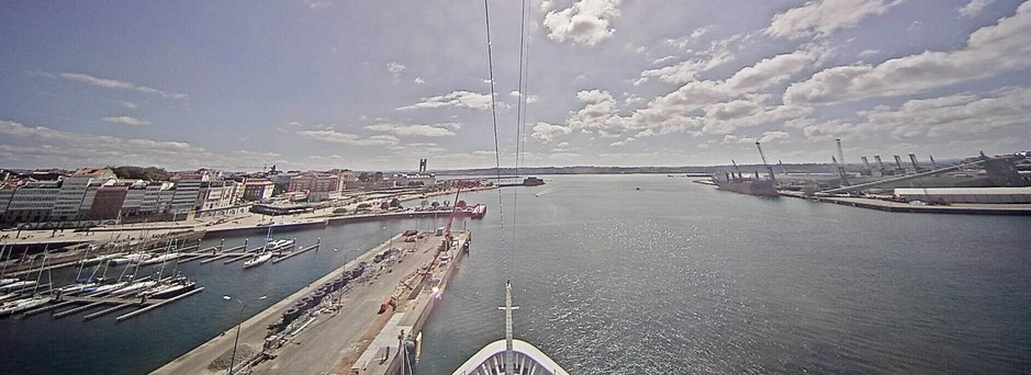 Vista de A Coruu00f1a desde el AIDAsol