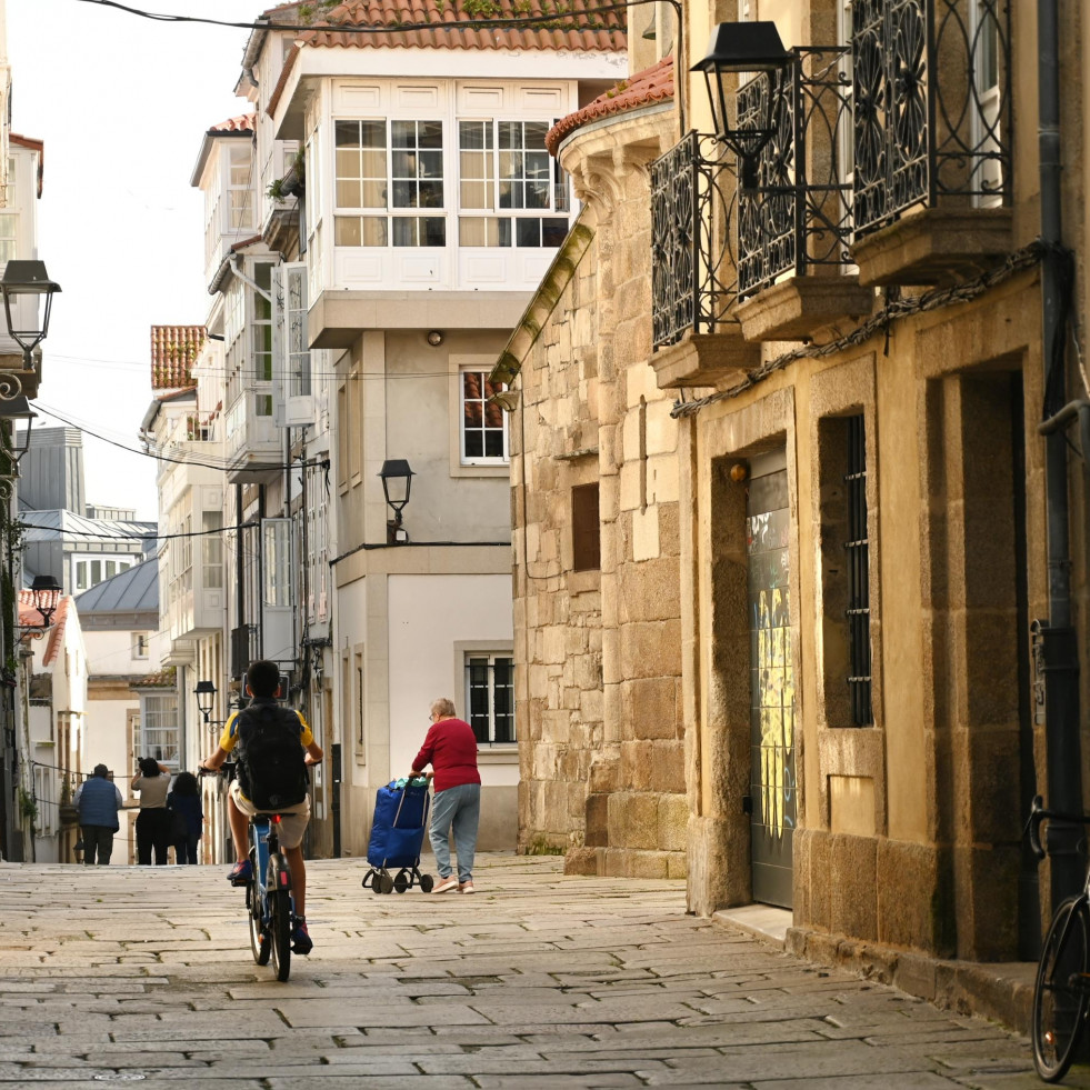 La Ciudad Vieja de A Coruña, un barrio cuya hostelería y comercio se nutren de los visitantes