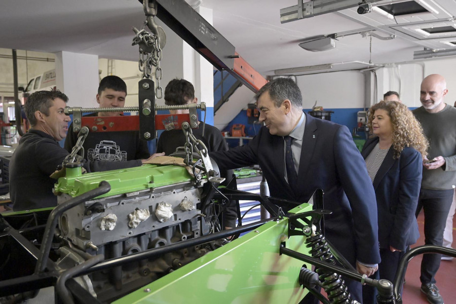 Educación destina 1,2 millones de euros a ampliar los talleres de FP del instituto de Curtis