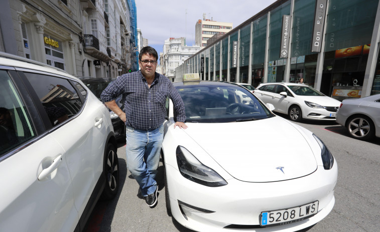 Los Tesla se convierten en un ‘chollo’ entre la flota de taxis de A Coruña