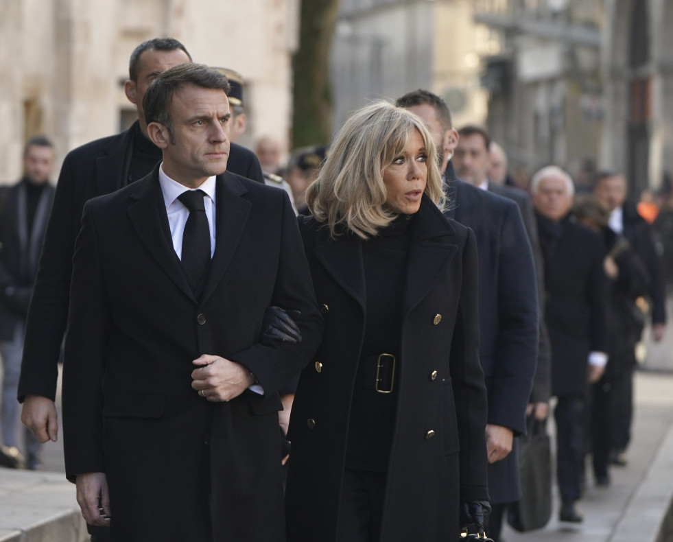 Emmanuel Macron y su mujer, Brigitte Macron en noviembre de 2023