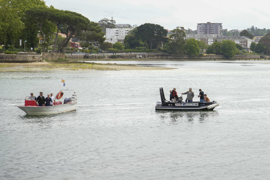 Los populares exigen al Gobierno que arregle el “desastre” del dragado de la ría de O Burgo