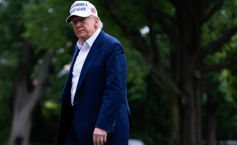 Trump acepta la propuesta de la UE de ampliar hasta el 9 de julio la negociación sobre aranceles