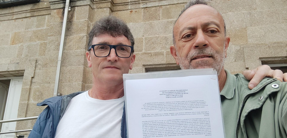 Vecinos de Infesta registran sus alegaciones al “proxecto  de seguridade da AC-542”