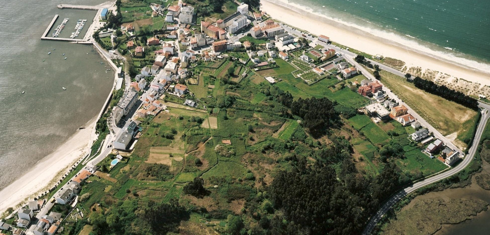 Miño acuerda con las constructoras los cambios para urbanizar Monte Piñeiro