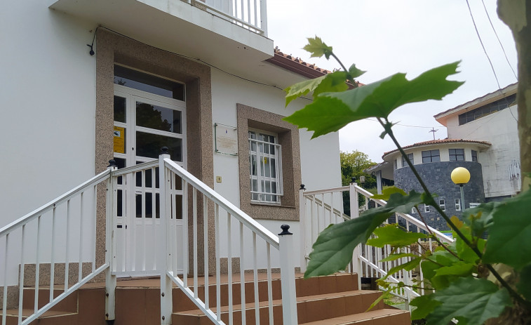 Los ladrones se llevan un botín de café, quesos, gominolas y licores de la 'casa' de los vecinos de Meirás