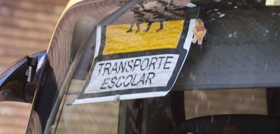 Auxilian a 3 alumnos por un golpe de calor al viajar en un autobús desde Galicia sin aire acondicionado