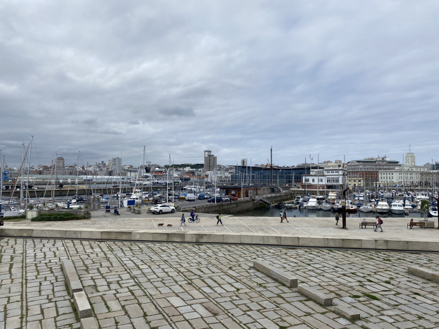Un crucero por 640 euros la noche en A Coruña