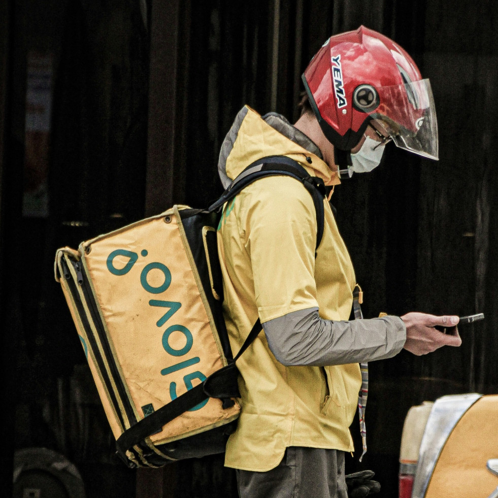 Bruselas castiga el pacto secreto de Glovo y Delivery Hero con una multa histórica de 329 millones