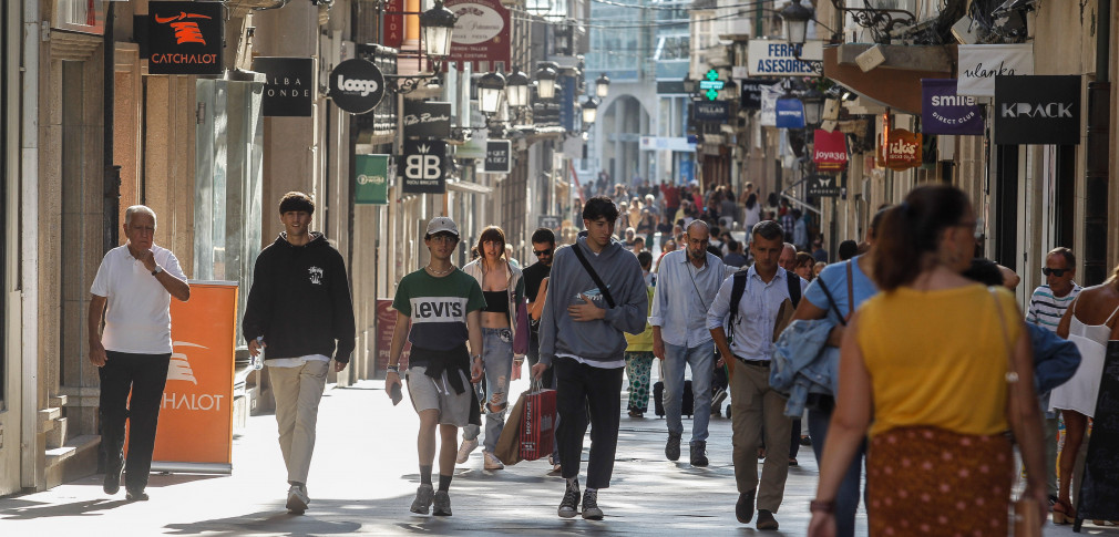 Hace 25 años | El proyecto para cubrir la calle Real crea incertidumbre entre los coruñeses