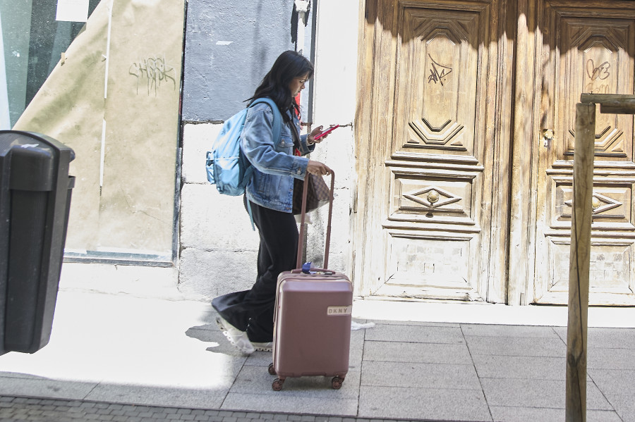 España recibió más de 25,6 millones de turistas hasta abril, un 7,1% más que en el mismo periodo de 2024