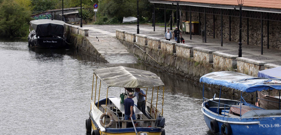 Barral confía en que el pantalán náutico del paseo de A Tolerancia pueda estar operativo en verano