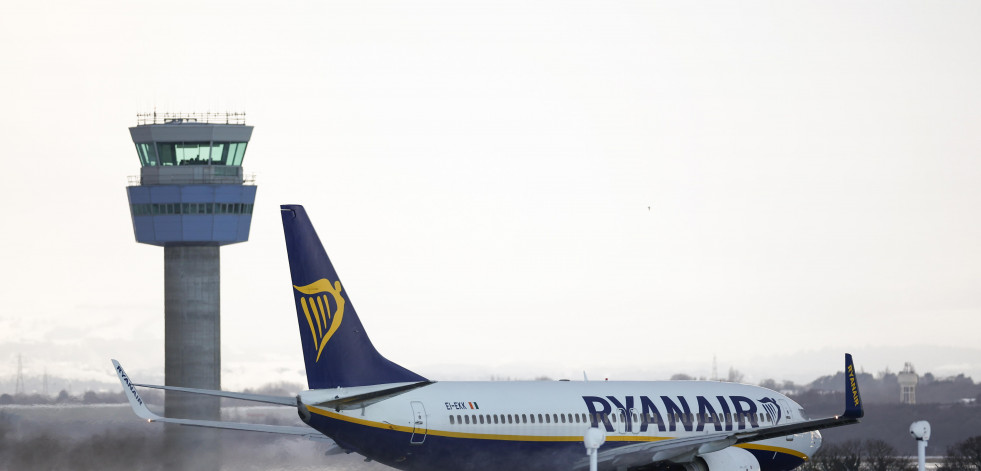 Nueve heridos tras un aterrizaje de emergencia en Ryanair por fuertes tormentas en Alemania