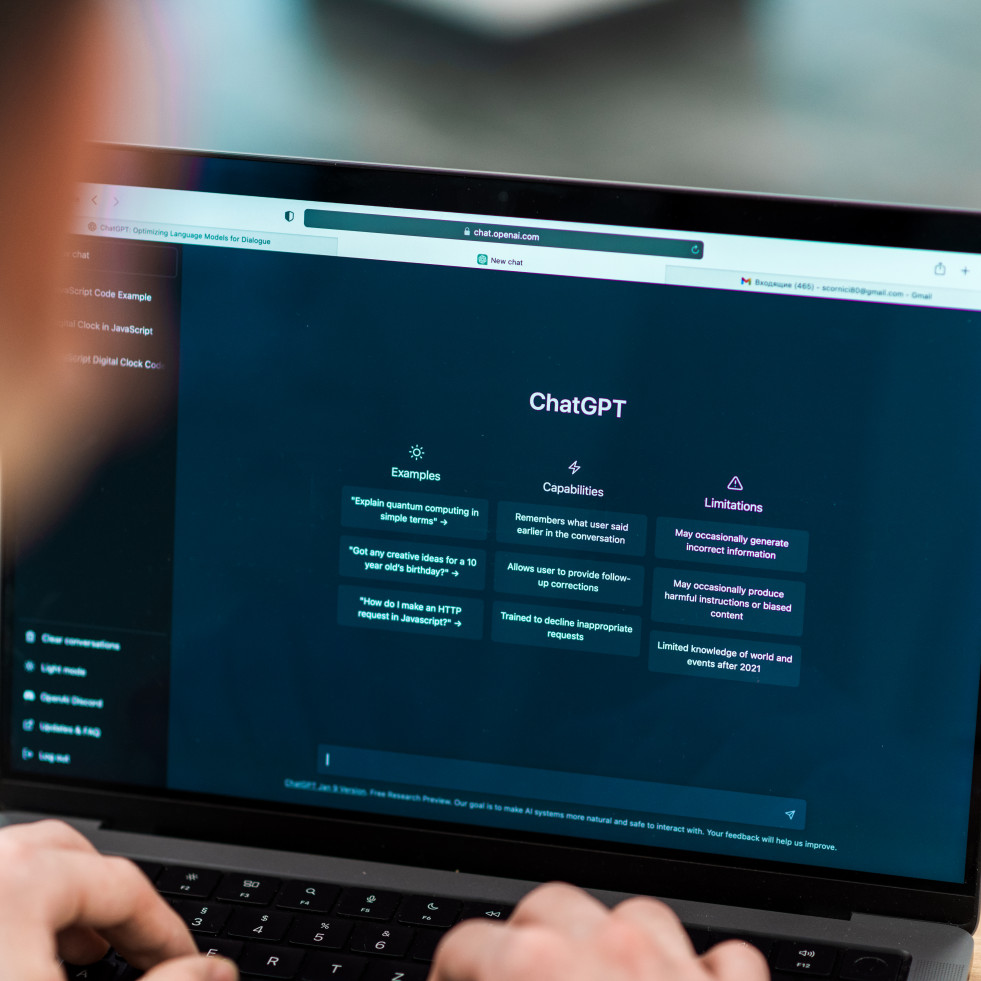Un tribunal obliga a OpenAI a guardar todos los chats de ChatGPT, incluso los eliminados