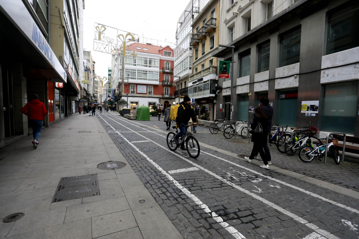 Carril (18) 14384151